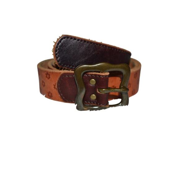 Lucky Brands Size Medium Leather Belt Flower Pattern - Picture 5 of 5